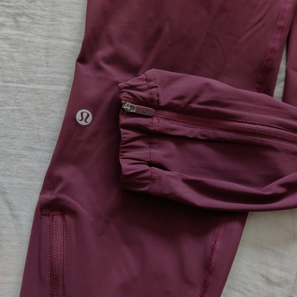 BNWT Lululemon Adapted State Jogger, Cassis size 4 - Picture 5 of 6